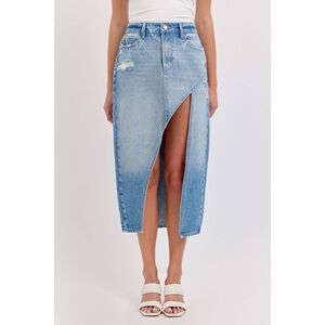 Cello High Rise MidI Skirt with Curved Cutout